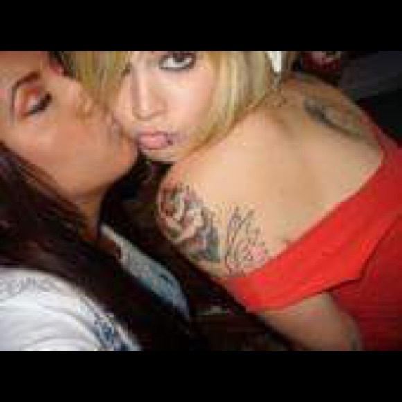 Meet your Posher, Ashjon - Picture 1 of 1